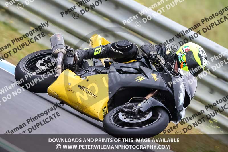 estoril;event digital images;motorbikes;no limits;peter wileman photography;portugal;trackday;trackday digital images